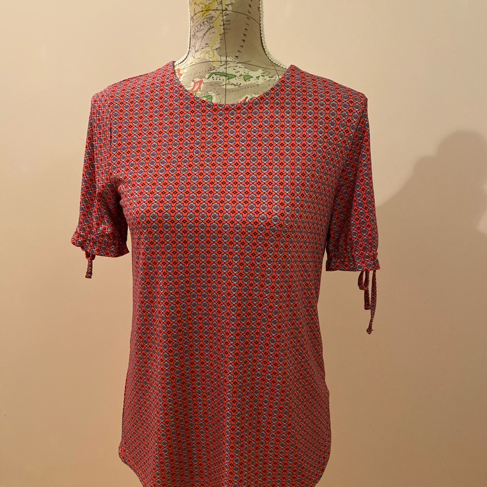 Blouse, shirt sleeve